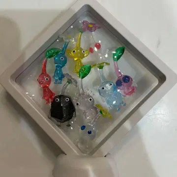 피크민 8개 세트 캡슐 토이 메지루시 액세서리