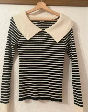 새상품급 IENA 보더 니트