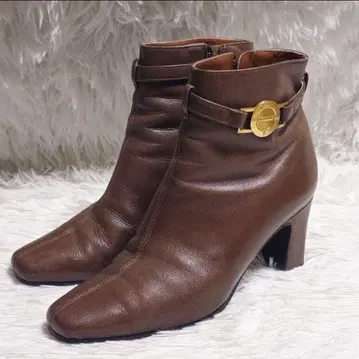 21.5cm MODELLO 모데로 숏부츠 금장 장식 브라운