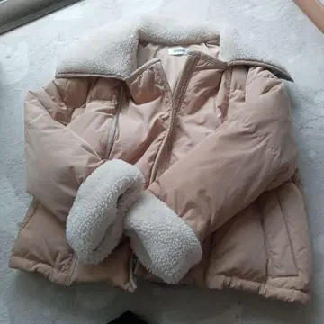 새상품급 성숙/러블리 SNIDEL 세일러 카라 보아 다운 코트