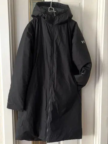 새상품급! 언더아머 벤치 코트 여성용 LG 블랙