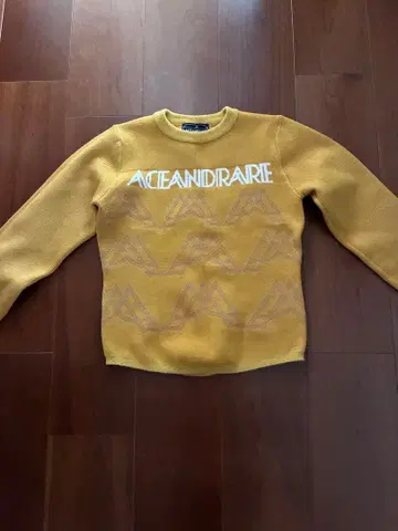 에이스 앤 레어 기하학 패턴 크루넥 니트 스웨터