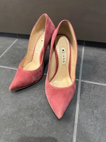 DIANA 핑크 스웨이드 하이힐