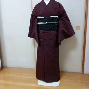 적자색 모시 잎 무늬 오시마 명주 기모노