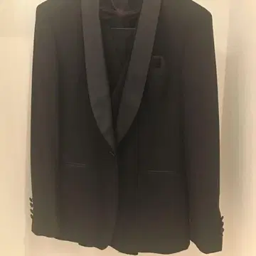 블랙 턱시도 보타이 포함