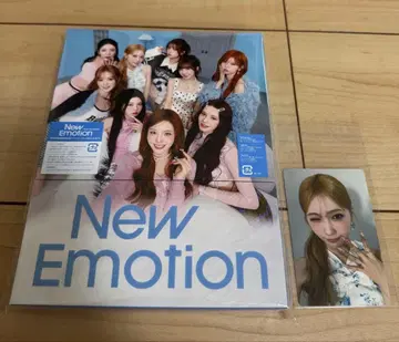 NiziU New Emotion 초회 생산 한정판 B ( CD+소책자 )