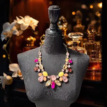 TERIA YABAR 비쥬 목걸이 골드 x 핑크