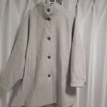 LOWRYS FARM 그레이 하이넥 코트