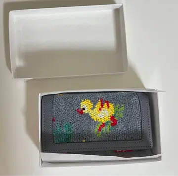 [ WEB 한정판 ] 미사용 새상품 페이러 하이디 키케이스 그레이