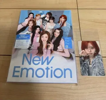 NiziU New Emotion 초회 생산 한정판 B ( CD+소책자 )