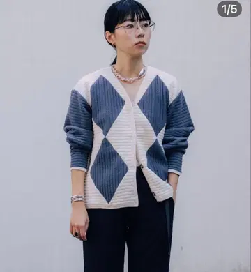 컨디션 최상 jonnlynx 퀼트 보더 아가일 가디건