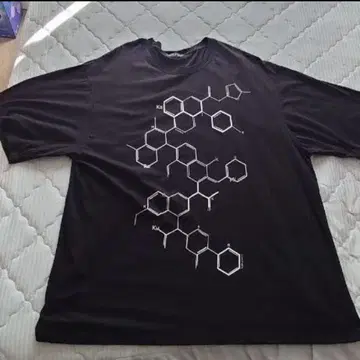 kakuremi 카쿠레미 오버 사이즈 T셔츠 단종