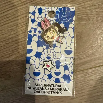 뉴진스 하니 핀 배지 정품