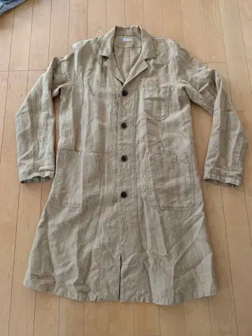 a piece of Library 베이지 코트