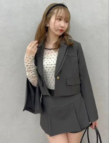 [ 미사용 새상품 ] dazzlin 테일러 숏 자켓 셋업 가능