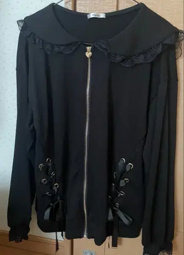 majoretty 후드티 스커트