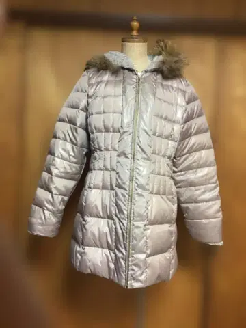 실버 퍼 후드 다운 자켓