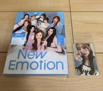 NiziU New Emotion 초회 생산 한정판 B ( CD+소책자 )