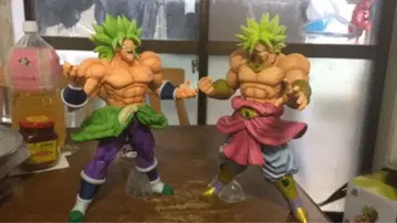 드래곤볼 브로리 피규어 2체 세트