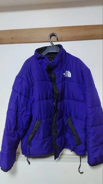THE NORTH FACE 보라색 다운 자켓