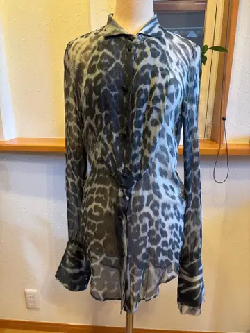 이프 실크 소재 시스루 긴팔 셔츠