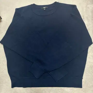 유니클로C의 스무스 코튼 크루넥 스웨터