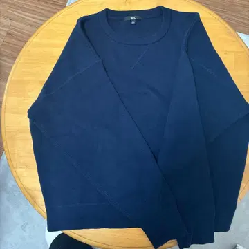 유니클로C의 스무스 코튼 크루넥 스웨터