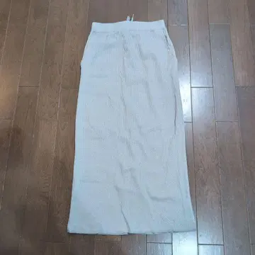 완판템 니코앤드 라브 스커트