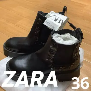 ZARA 블랙 꽃 모티브 사이드 고어 부츠 36.