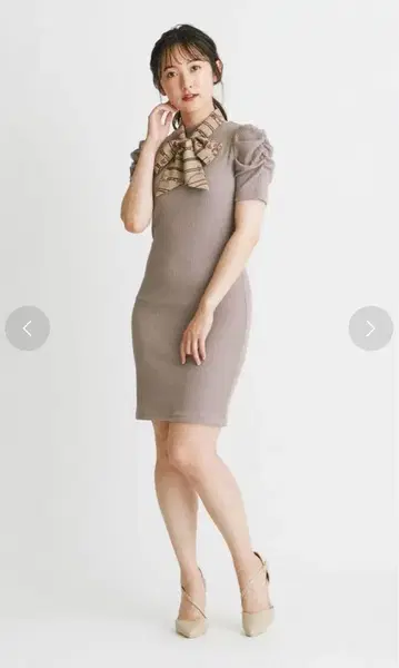 ROYAL PARTY 스카프 포함 타이트 미니 원피스 (카멜)