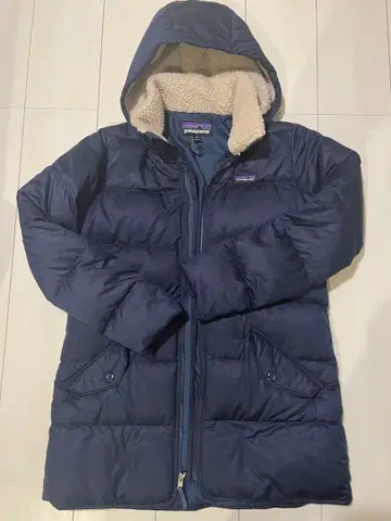 patagonia 후드 부착 다운 코트 네이비