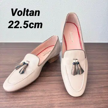 미사용 새상품 Voltan 볼탄 태슬 펌프스 베이지 22.5cm