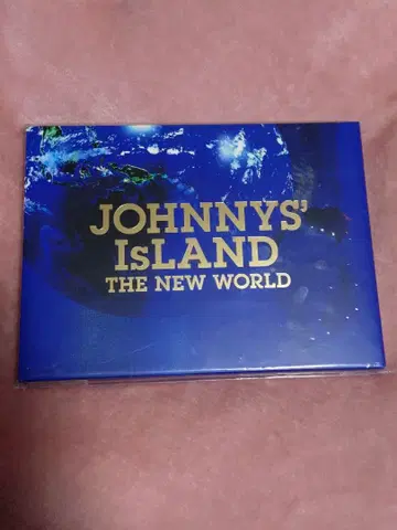 JOHNNY'S ISLAND THE NEW WORLD Blu-ray