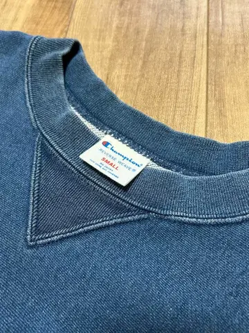champion reverse weave indigo blue sweat
