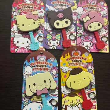 산리오 캐릭터즈 초콜릿 핸드 거울