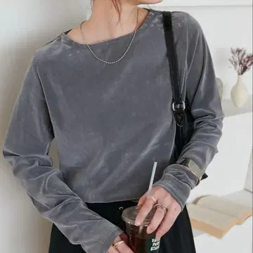 DISCOAT 플로키 메쉬 롱 슬리브