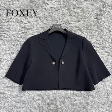 컨디션 최상 폭시 리틀 주얼 니트 자켓 비쥬 미드나잇