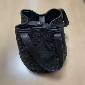 브라운 뜨개질 가죽 핸드백