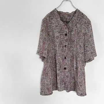 노브랜드 반팔 블라우스 퍼플 계열 올 패턴 루즈한 사이즈 레트로풍