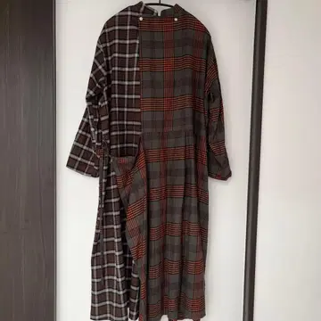 네넷 체크 끈 포함 셔츠 원피스