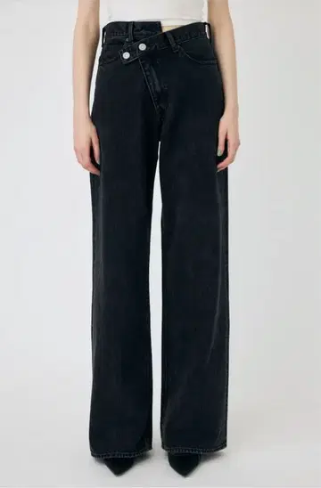 [ moussy ] 크로스 웨이스트 와이드 스트레이트