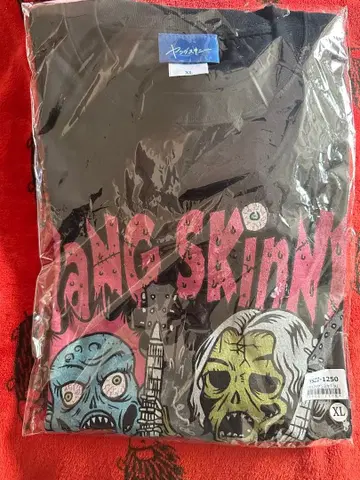 새상품 미개봉 영 스키니 DEATH 야스키T 티셔츠 XL
