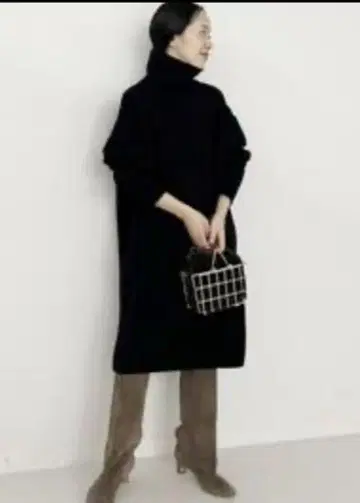 플라주 슈퍼 파인 울 캐시미어 하이넥 미니 원피스