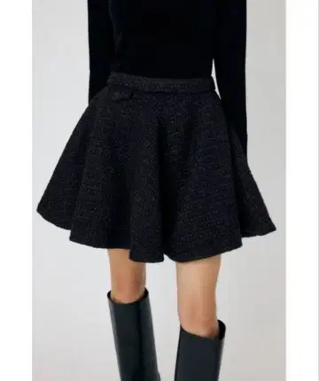 MOUSY 블랙 플레어 스커트