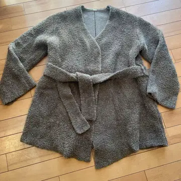 미라 오웬 보아 가디건 가운