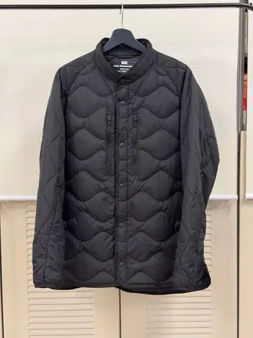 화이트 마운티니어링 유니클로 다운 재킷 XL