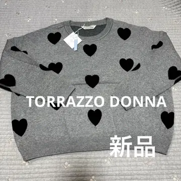 미사용 새상품 트라조돈나 하트 무늬 오버 니트 긴팔 상의