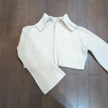 완판템 스타일 미키서 카라 부착 W 지퍼 가디건