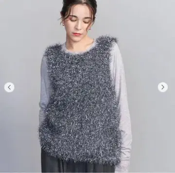 메탈릭 샤기 니트 베스트