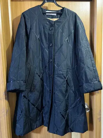 라핀 15호 블랙 퀼팅 코트 겉감 실크